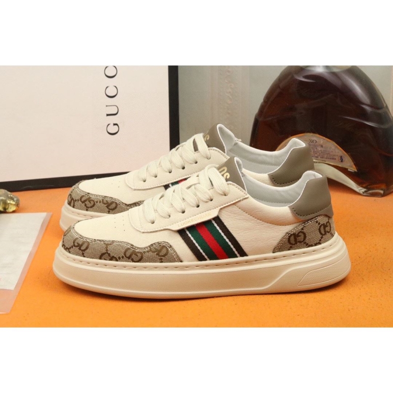 G*u*i casual shoes